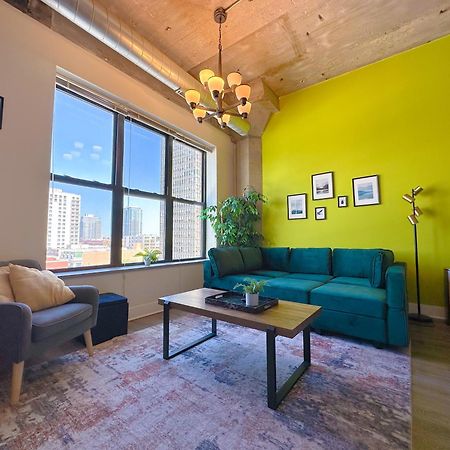 Mccormick Place Modern 2Br Loft In Downtown Chicago Michigan Avenue With Optional Parking Near Soldier Field Чикаго Екстериор снимка