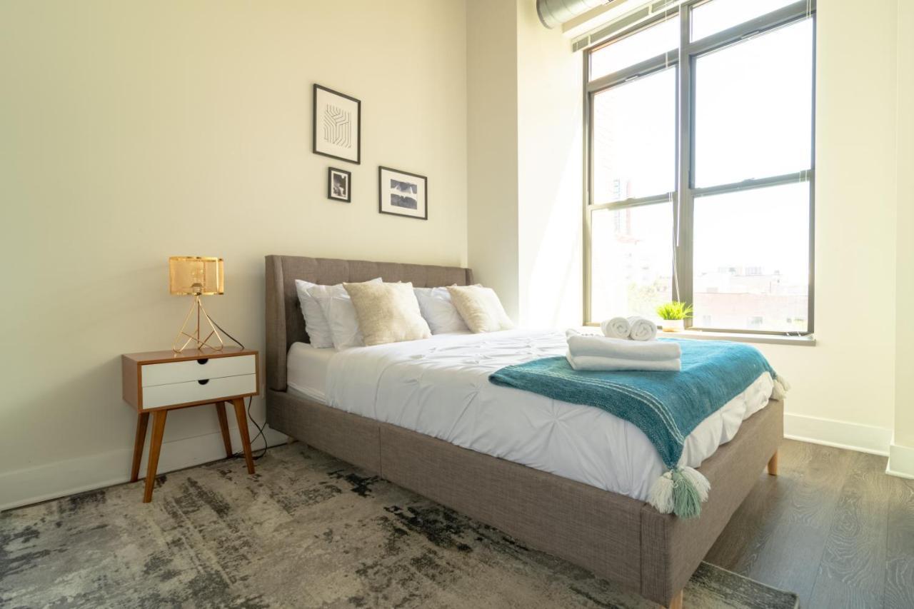 Mccormick Place Modern 2Br Loft In Downtown Chicago Michigan Avenue With Optional Parking Near Soldier Field Чикаго Екстериор снимка